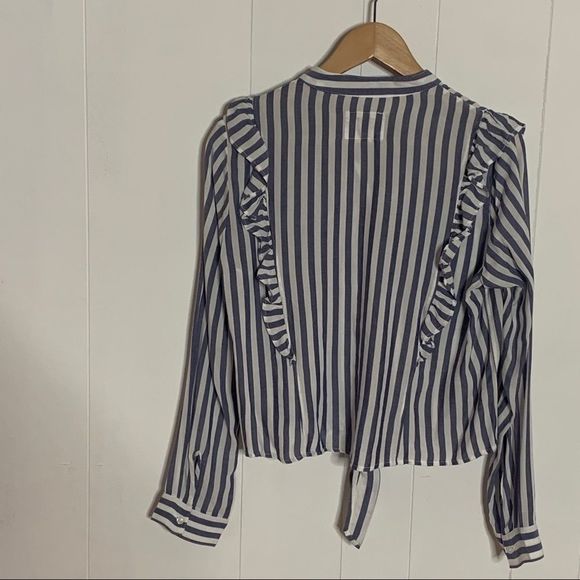 Tie Waist Striped Shirt Top Rails Button Front Size Small Blue and White - Picture 6 of 10